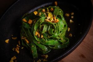 料理が美味しい温泉宿でのおすすめメニューは？